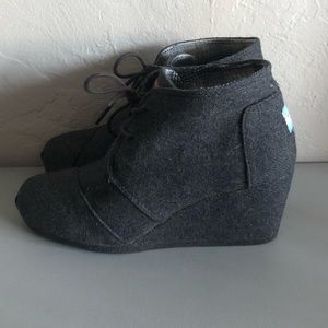 TOMS Wool Desert Wedge